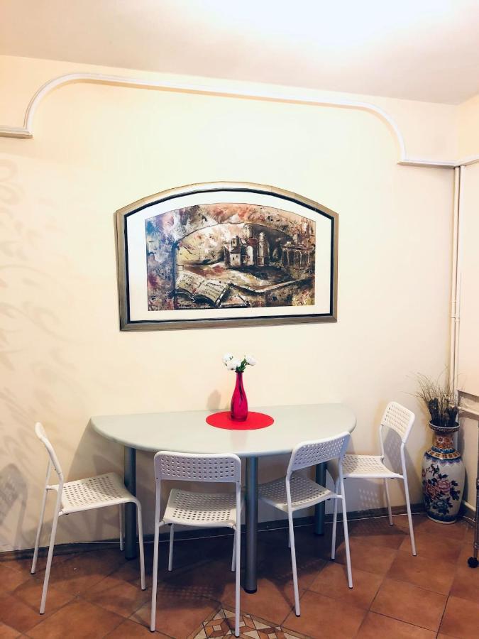 Lita Appartement *